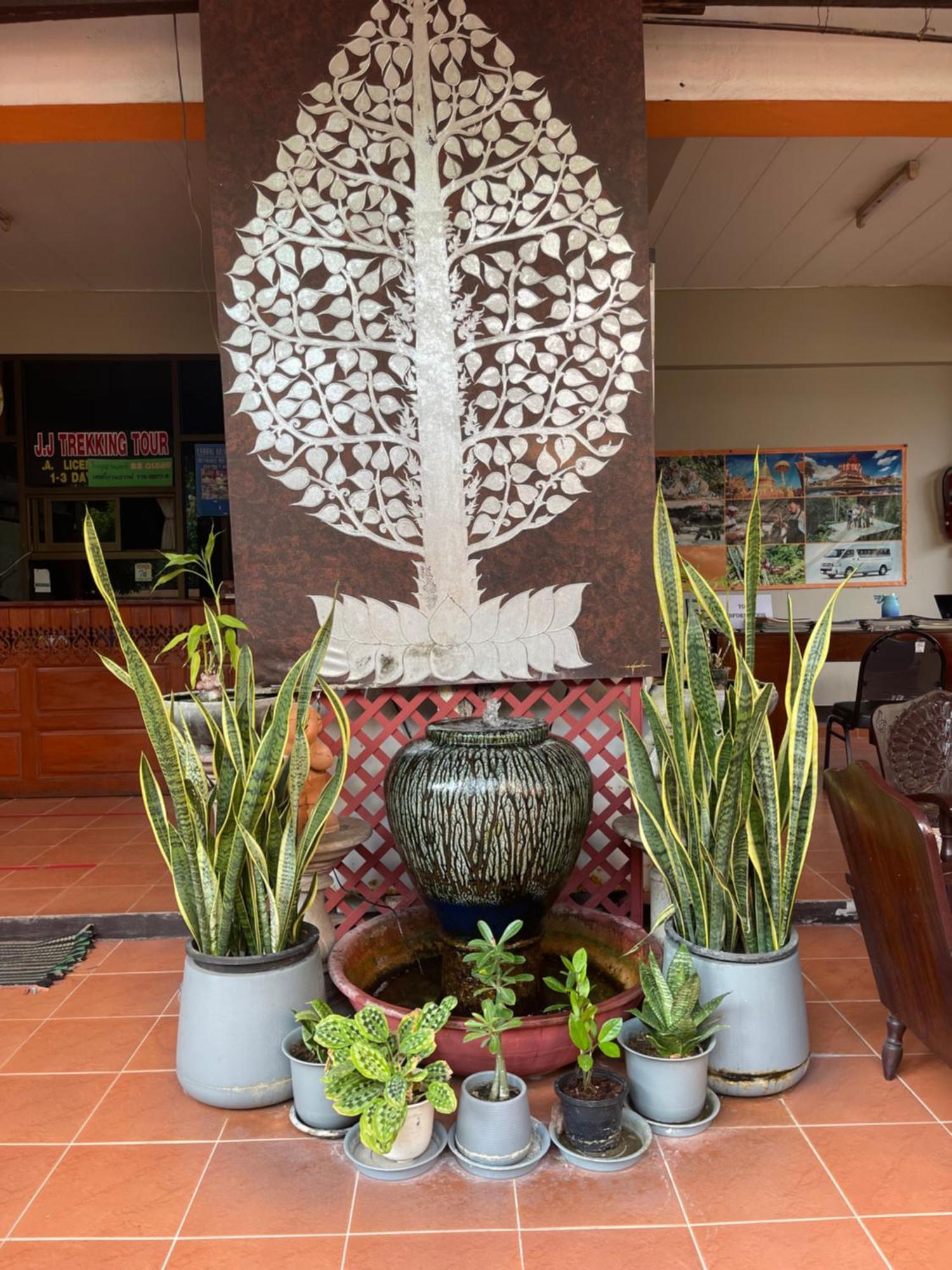 JJ Guesthouse Chiang Mai Eksteriør billede